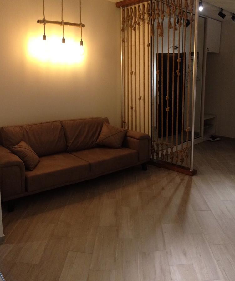 V&A Lux Apartments 巴统 外观 照片